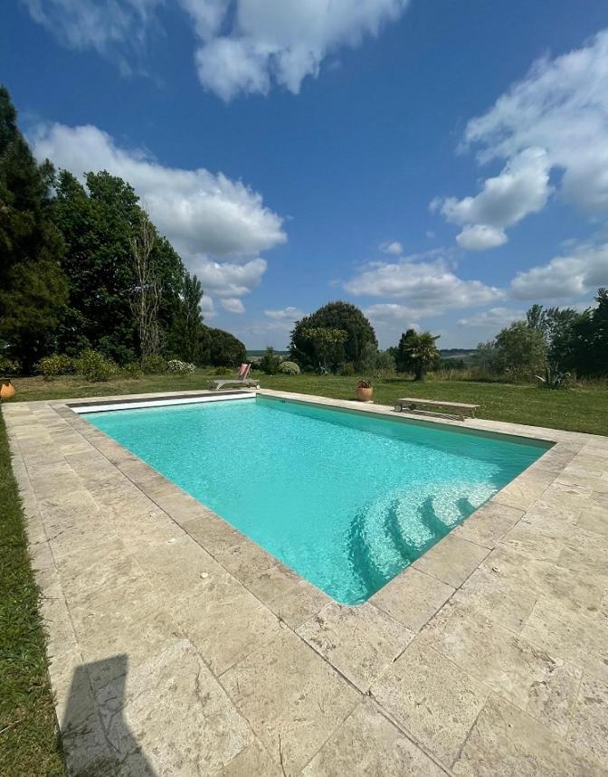 La Ferme De Villeneuve Saint-Antoine  Buitenkant foto